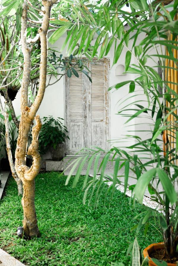 Bali Invest Living Hotel Canggu Kültér fotó